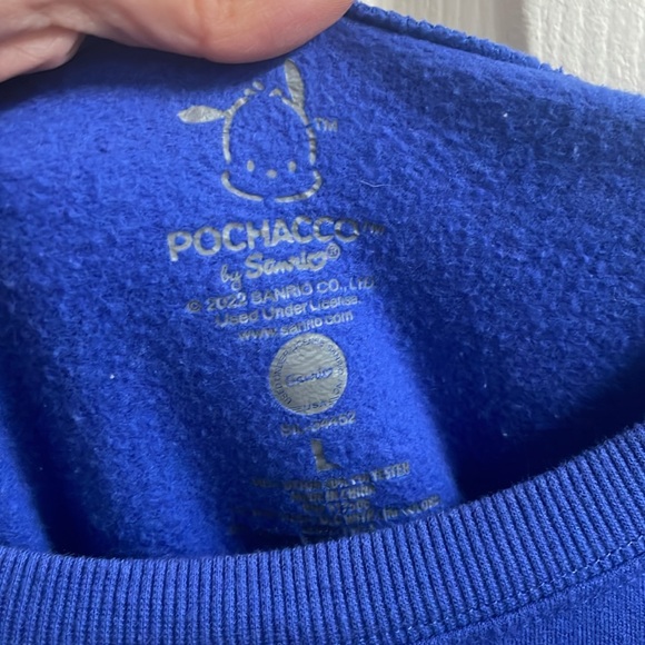 Pochacco Crewneck - Picture 2 of 3